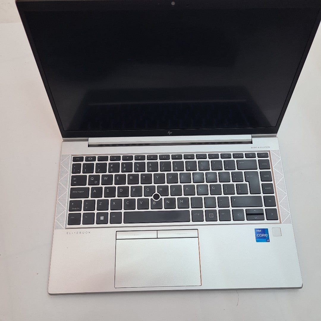 LAPTOP HP ELITEBOOK 840 G8 (2022) (SEMINUEVO)