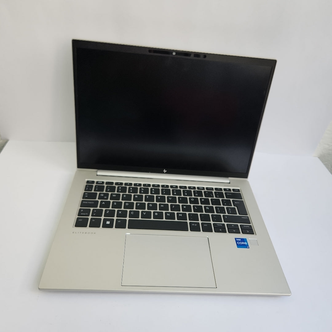 LAPTOP HP ELITEBOOK 840 G9 (2023) 512 GB SSD 32 GB RAM (SEMINUEVO)
