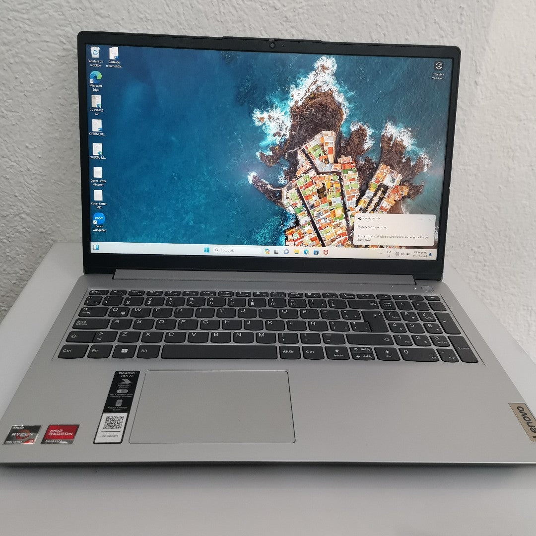 LAPTOP LENOVO IDEAPAD 15AMN7 (2023) 256 GB SSD GB RAM