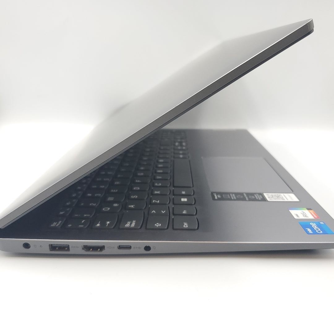 LAPTOP LENOVO IDEAPAD 3 15ITL6 (2022) 512 GB SSD 8 GB RAM (SEMINUEVO)