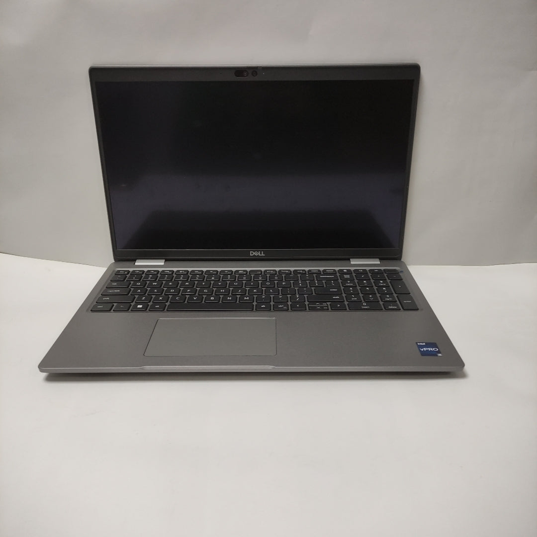 LAPTOP DELL LATITUDE 5540 (2024) 256 GB SSD 16 GB RAM (SEMINUEVO)