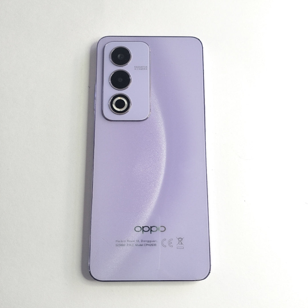 CELULAR OPPO A80 5G CPH2639 (2024) 256 GB 8 GB RAM (SEMINUEVO)