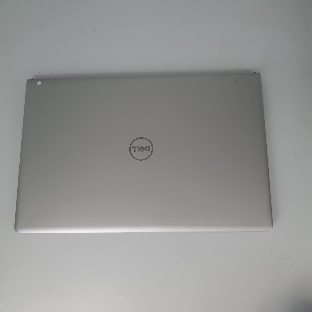 LAPTOP DELL INSPIRON 15 3520 (2024) 512 GB SSD 16 GB RAM (SEMINUEVO)