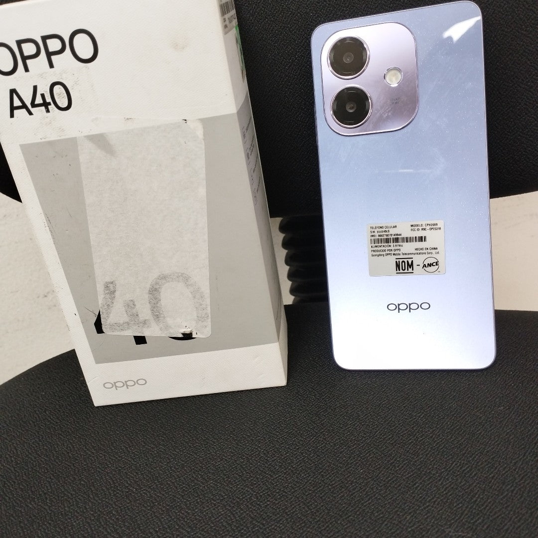 CELULAR OPPO A40 CPH2669 (2024) 256 GB 4 GB RAM (SEMINUEVO)