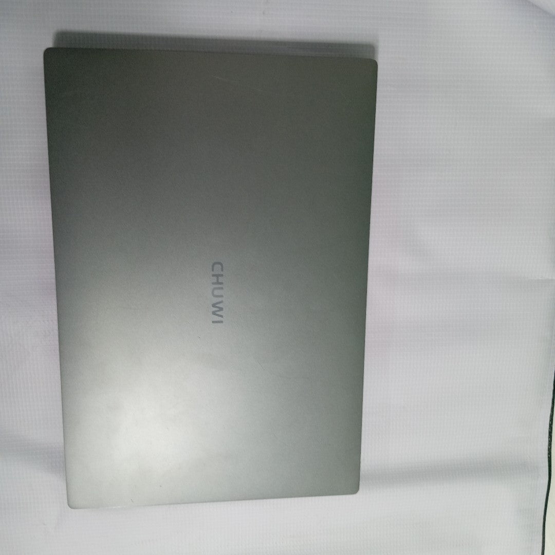 LAPTOP CHUWI GEMIBOOK XPRO 256 GB SSD 8 GB RAM (SEMINUEVO)