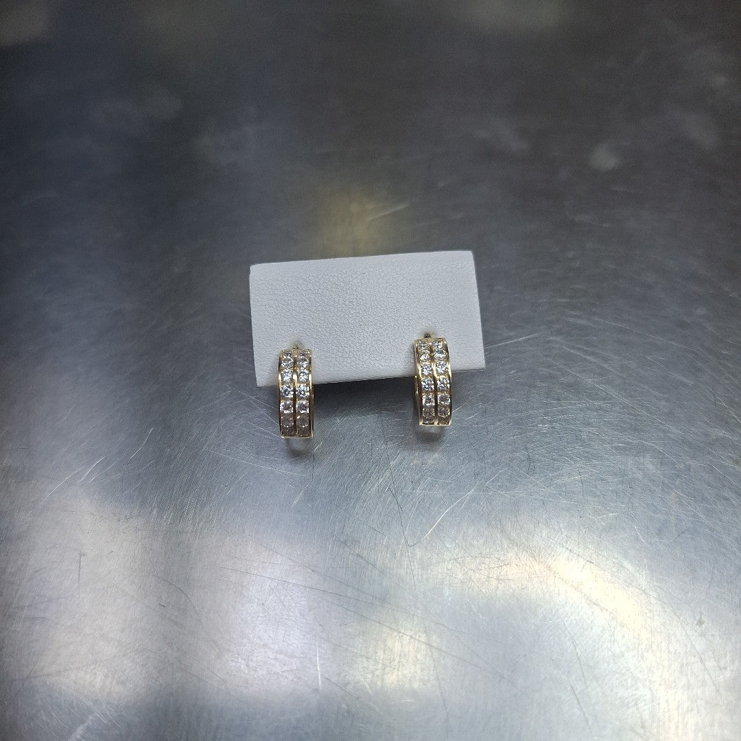 HUGGIES ORO 14K 1.4 (NUEVO)