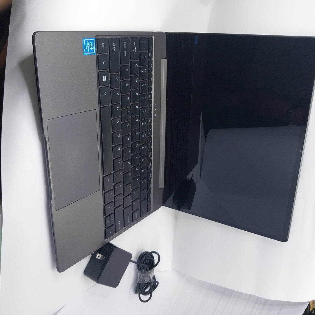 LAPTOP CHUWI GEMIBOOK PRO  (2020) 256 GB SSD 8 GB RAM (SEMINUEVO)