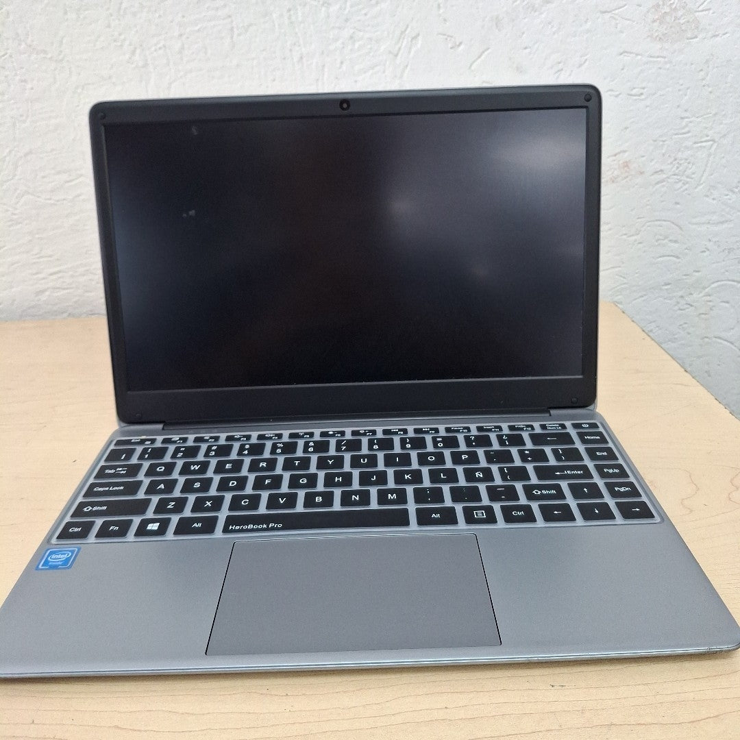 LAPTOP CHUWI HEROBOOK PRO CWI514 (2021) 256 GB SSD 8 GB RAM (SEMINUEVO)