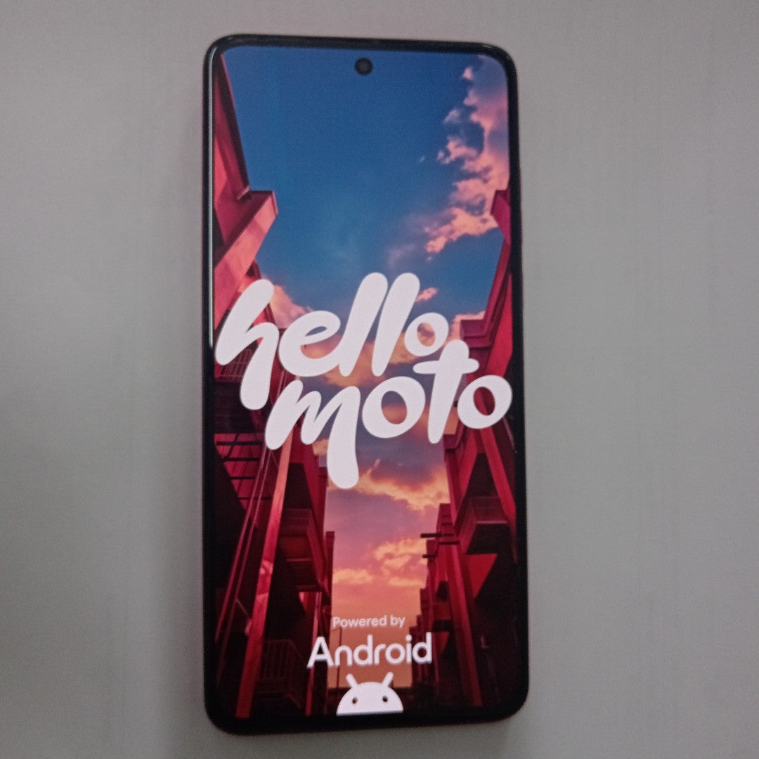CELULAR MOTOROLA MOTO G84 XT2347-1 (2023) 256 GB 8 GB RAM (SEMINUEVO)