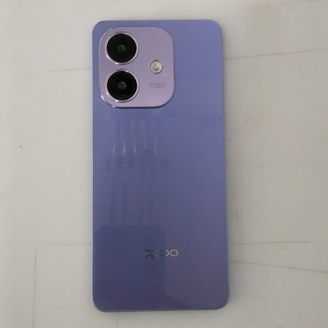 CELULAR OPPO  A40 CPH2669 (2024) 256 GB 4 GB RAM (SEMINUEVO)