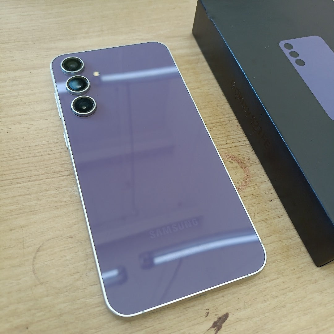 CELULAR SAMSUNG GALAXY S23 FE SM-S711B (2023) 256 GB 8 GB RAM (SEMINUEVO)