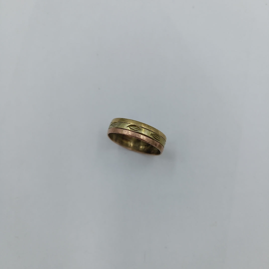 ARGOLLA. ORO. 10 K 2.4 GRMS (SEMINUEVO)