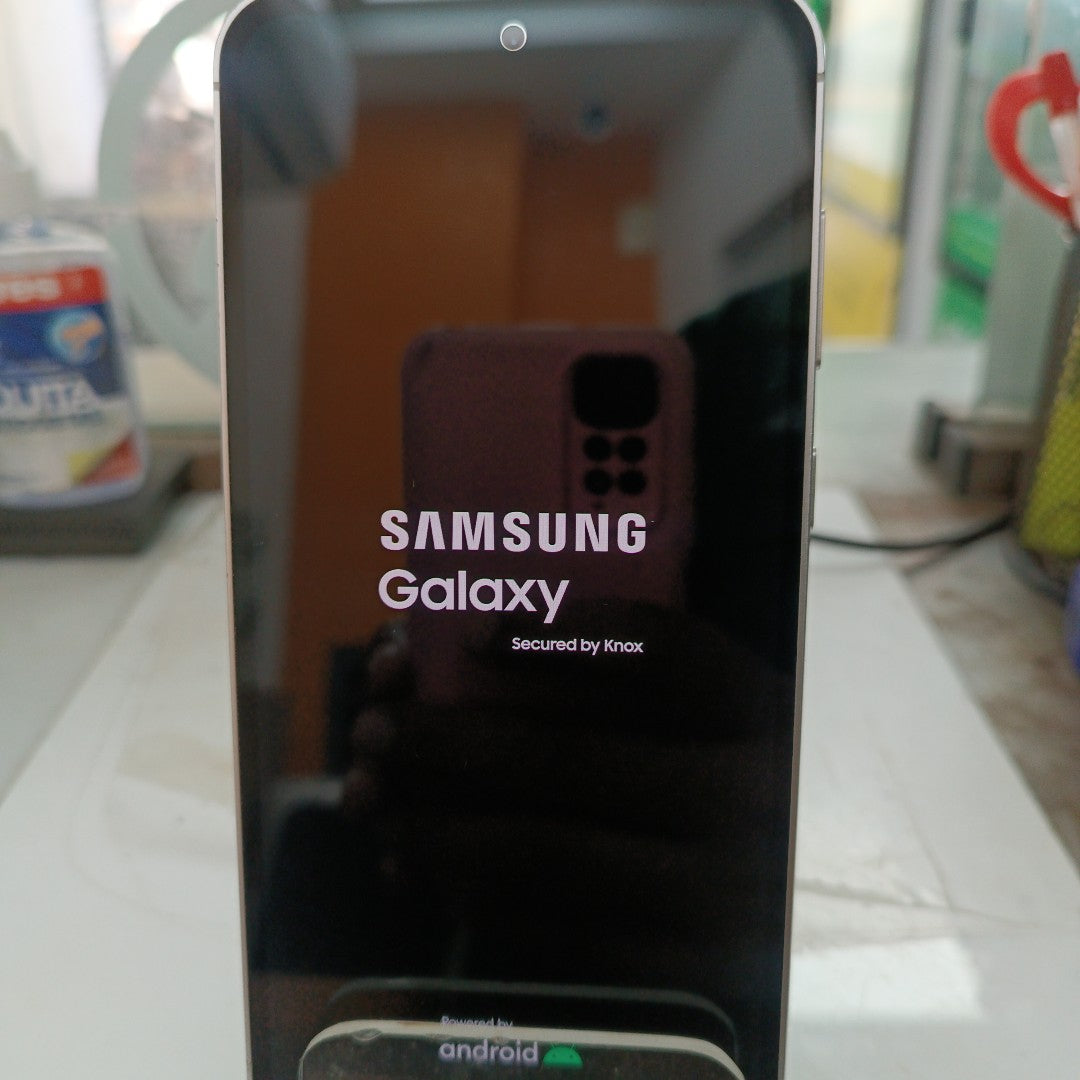 CELULAR SAMSUNG GALAXY S23 FE SM-S711B (2023) 128 GB 8 GB RAM (SEMINUEVO)