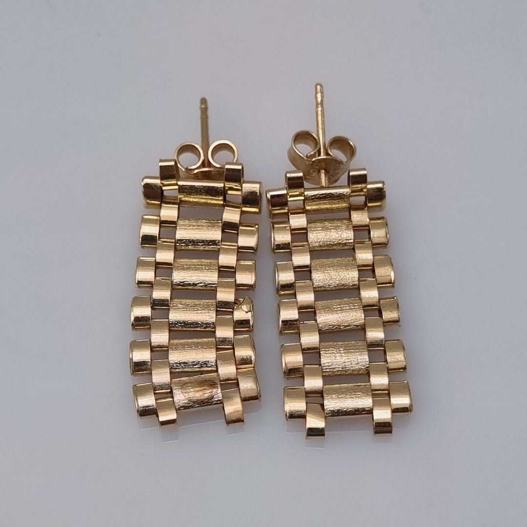 ARETES PAR. ORO. 14 K 3.6 GRMS (SEMINUEVO)