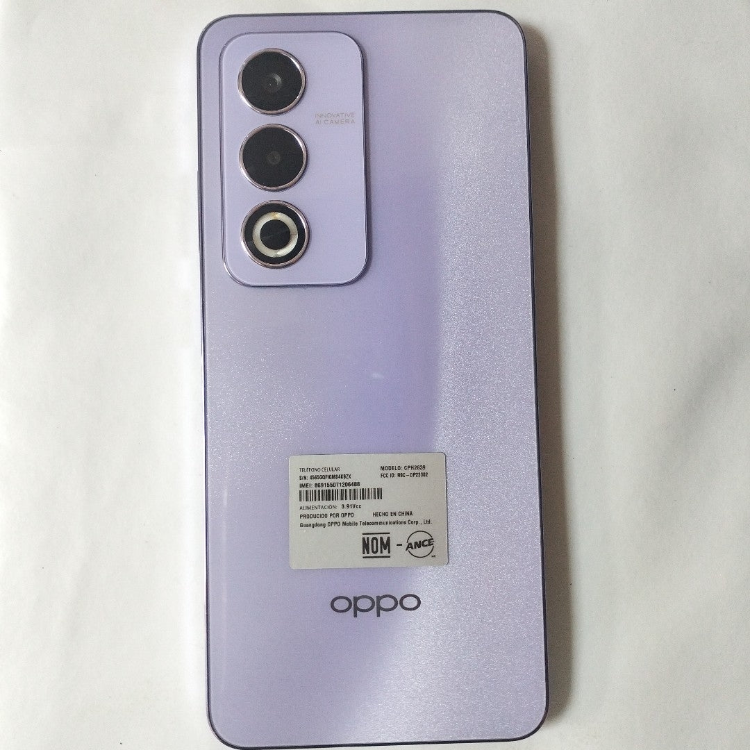 CELULAR OPPO  A80 5G CPH2639 (2024) 256 GB 8 GB RAM (SEMINUEVO)