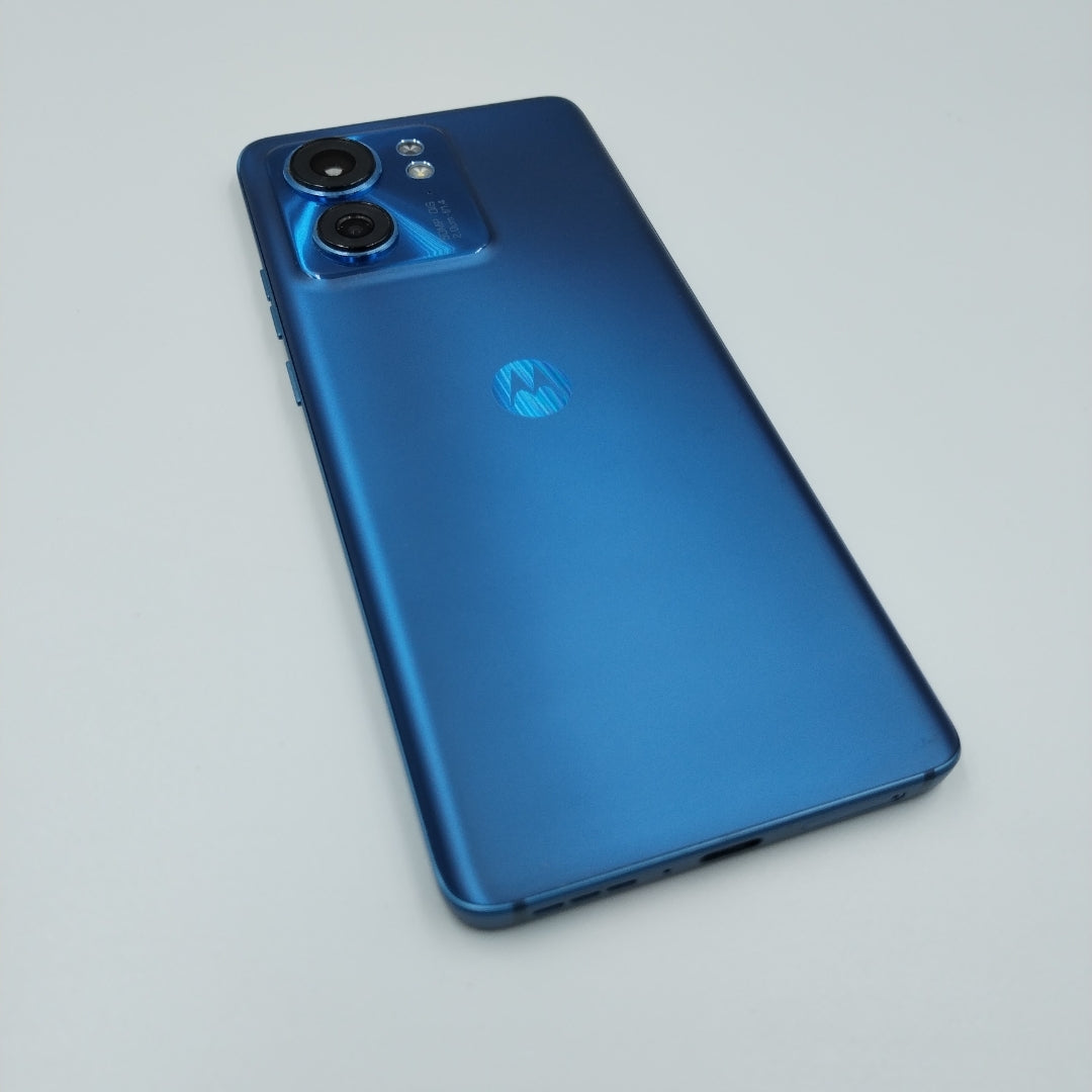 CELULAR MOTOROLA EDGE 40 XT2303-2 (2023) (SEMINUEVO)
