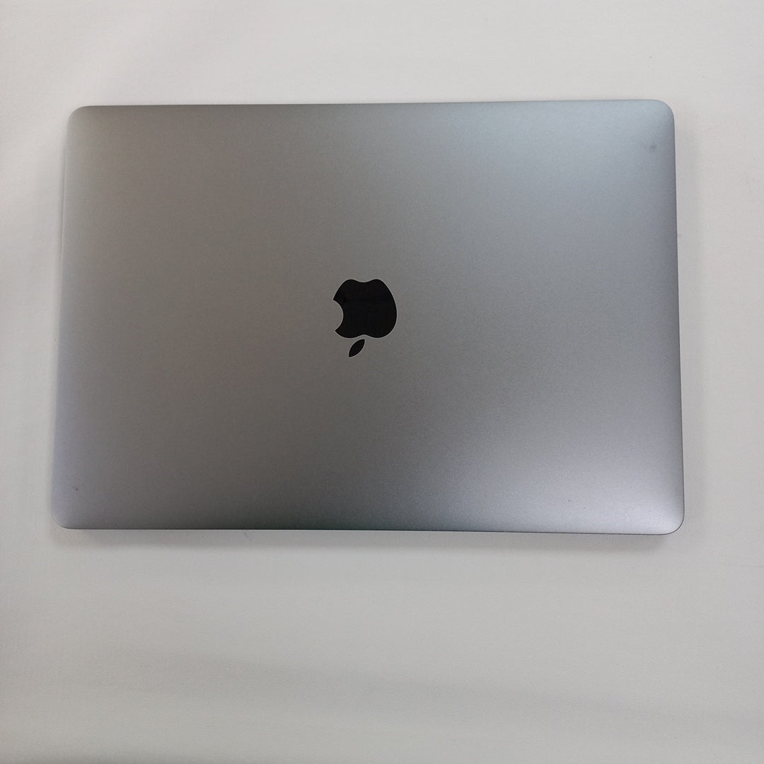 LAPTOP APPLE MACBOOK PRO 13" 2020 3.2 A2338 256 GB SSD 8 GB RAM (SEMINUEVO)