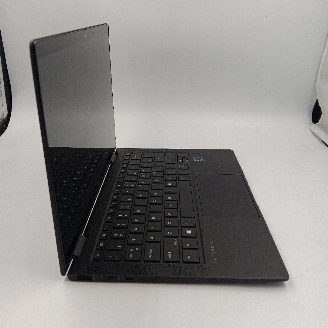 LAPTOP HP ZBOOK FIREFLY 14 G8 (2022) 512 GB SSD 16 GB RAM (SEMINUEVO)