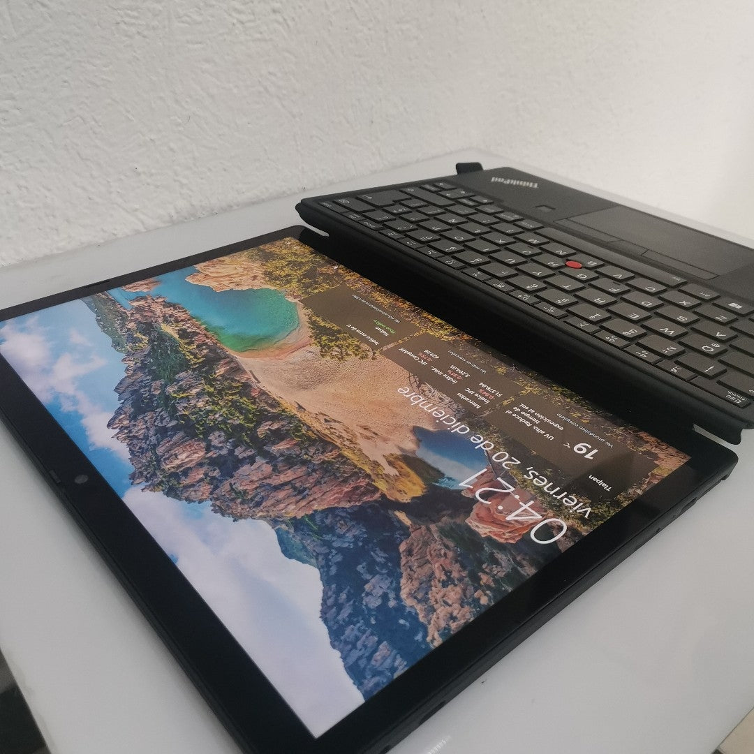 LAPTOP LENOVO THINKPAD X12 DETACHABLE (2 EN 1) (2022) 256 GB 16 GB RAM (SEMINUEVO)