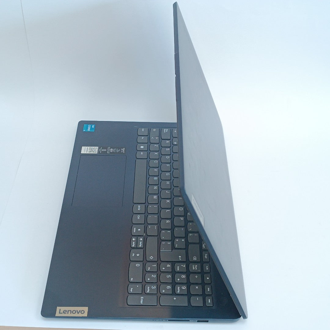 LAPTOP LENOVO IDEAPAD 1 15IAU7 (2023) 1 TB SSD 8 GB RAM (SEMINUEVO)