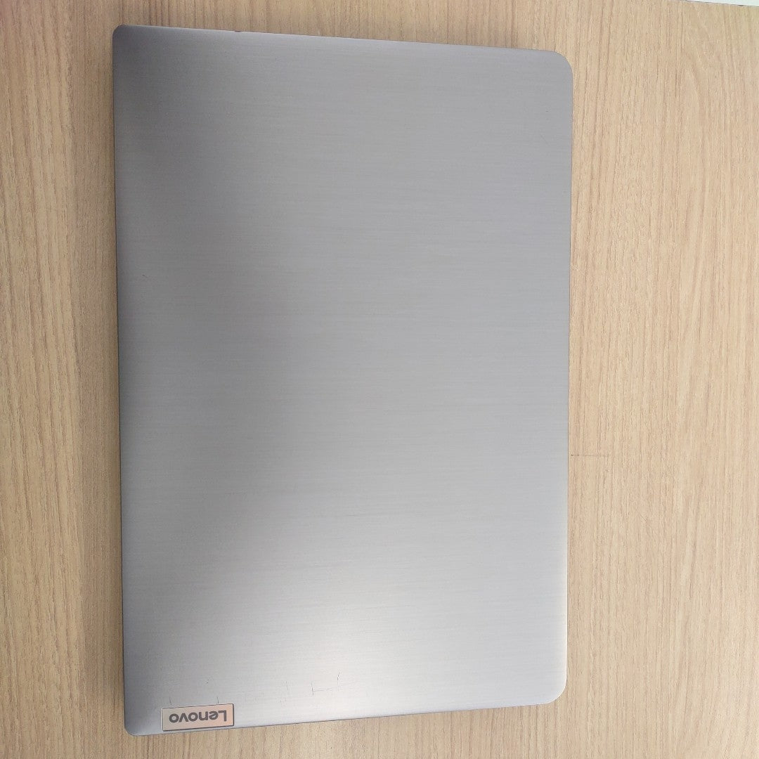 LAPTOP LENOVO IDEAPAD 3 14ITL6 (2022) 512 GB SSD 8 GB RAM (SEMINUEVO)
