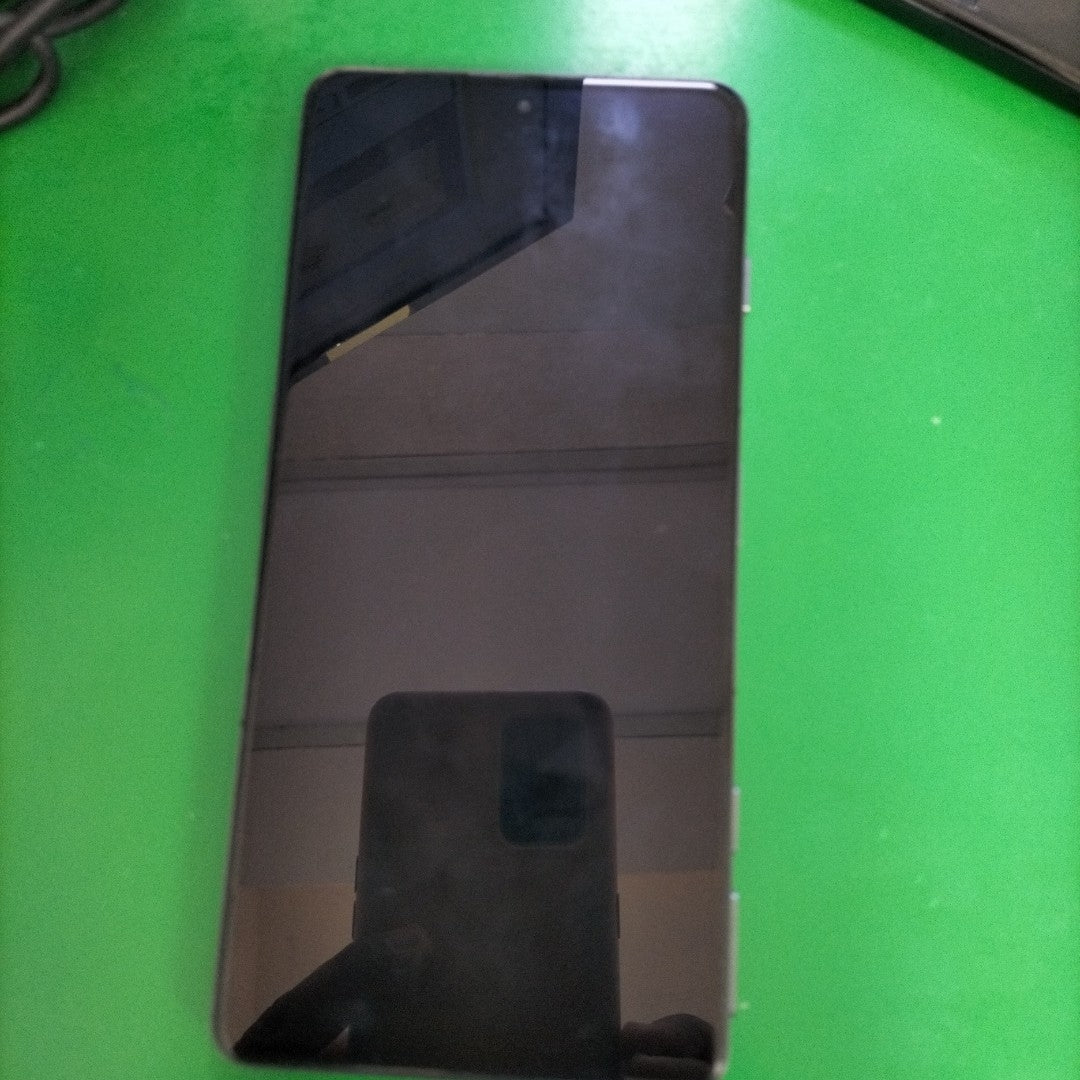 CELULAR XIAOMI POCO F4 GT 21121210G 256 GB 12 GB RAM (SEMINUEVO)