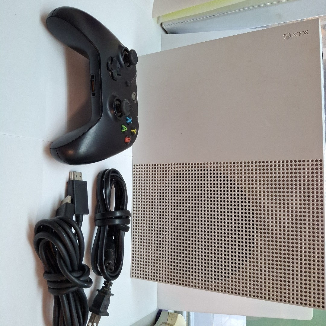 CONSOLA DE VIDEOJUEGO MICROSOFT XBOX ONE S 500 GB (SEMINUEVO)