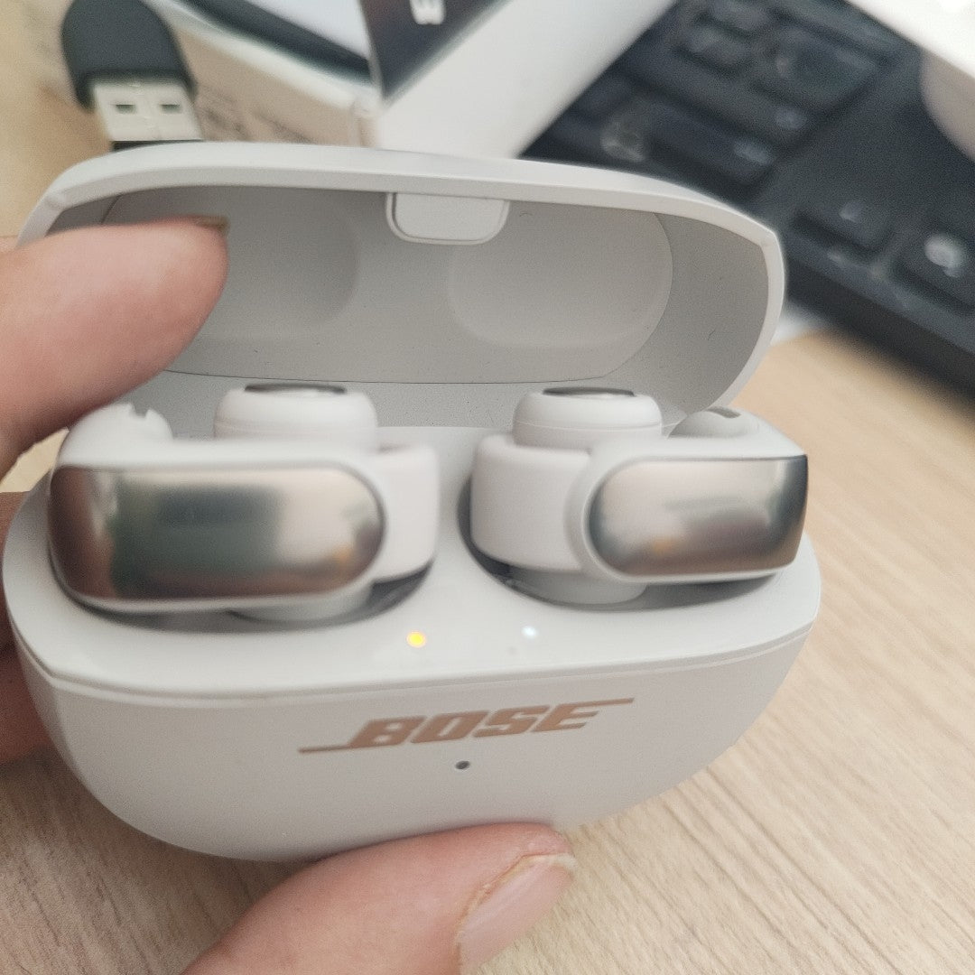AUDIFONOS BOSE ULTRA OPEN EARBUDS INALAMBRICO OPEN EAR (SEMINUEVO)