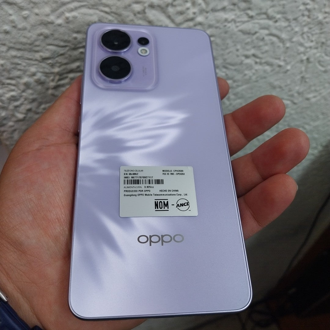 CELULAR OPPO RENO 13F 5G CPH2699 (2025) 256 GB 12 GB RAM (SEMINUEVO)