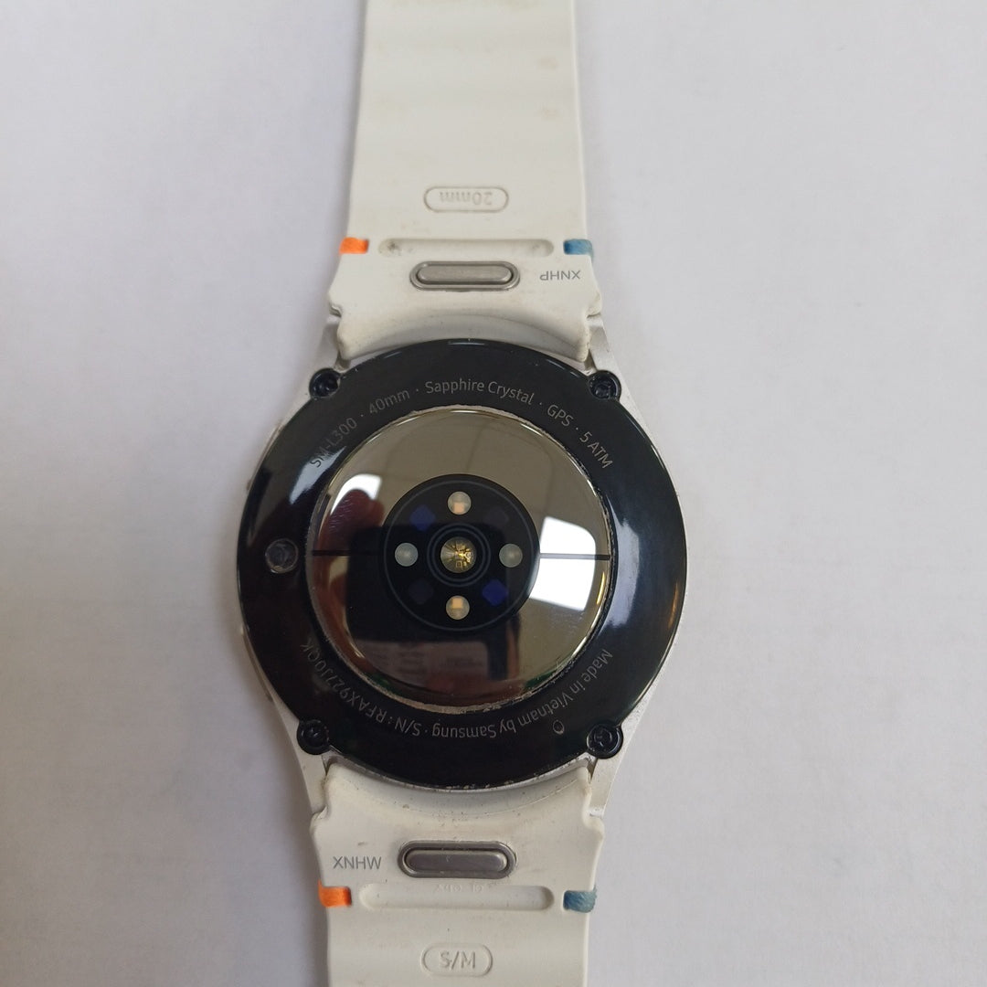 SMARTWATCH SAMSUNG GALAXY WATCH 7 SM-L300 40 MM BLUETOOTH (SEMINUEVO)