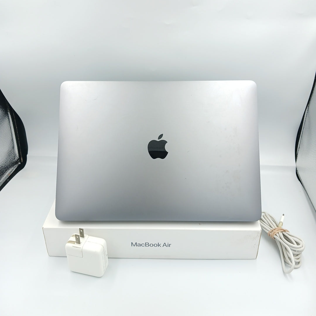 LAPTOP APPLE MACBOOK AIR 13" 2020 1.1 A2179 256 GB SSD 8 GB RAM (SEMINUEVO)