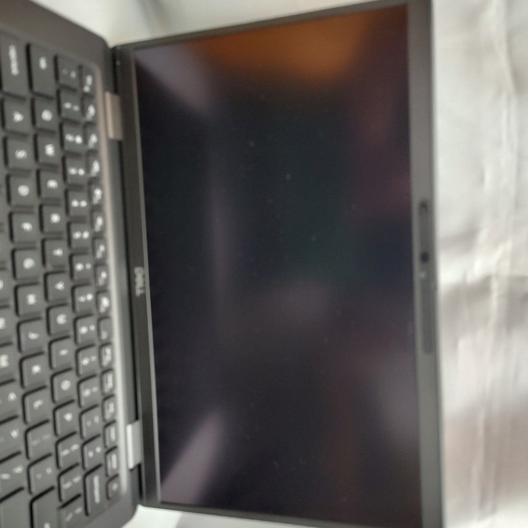 LAPTOP DELL LATITUDE 7320 DETACHABLE (2022) 256 GB SSD 16 GB RAM (SEMINUEVO)