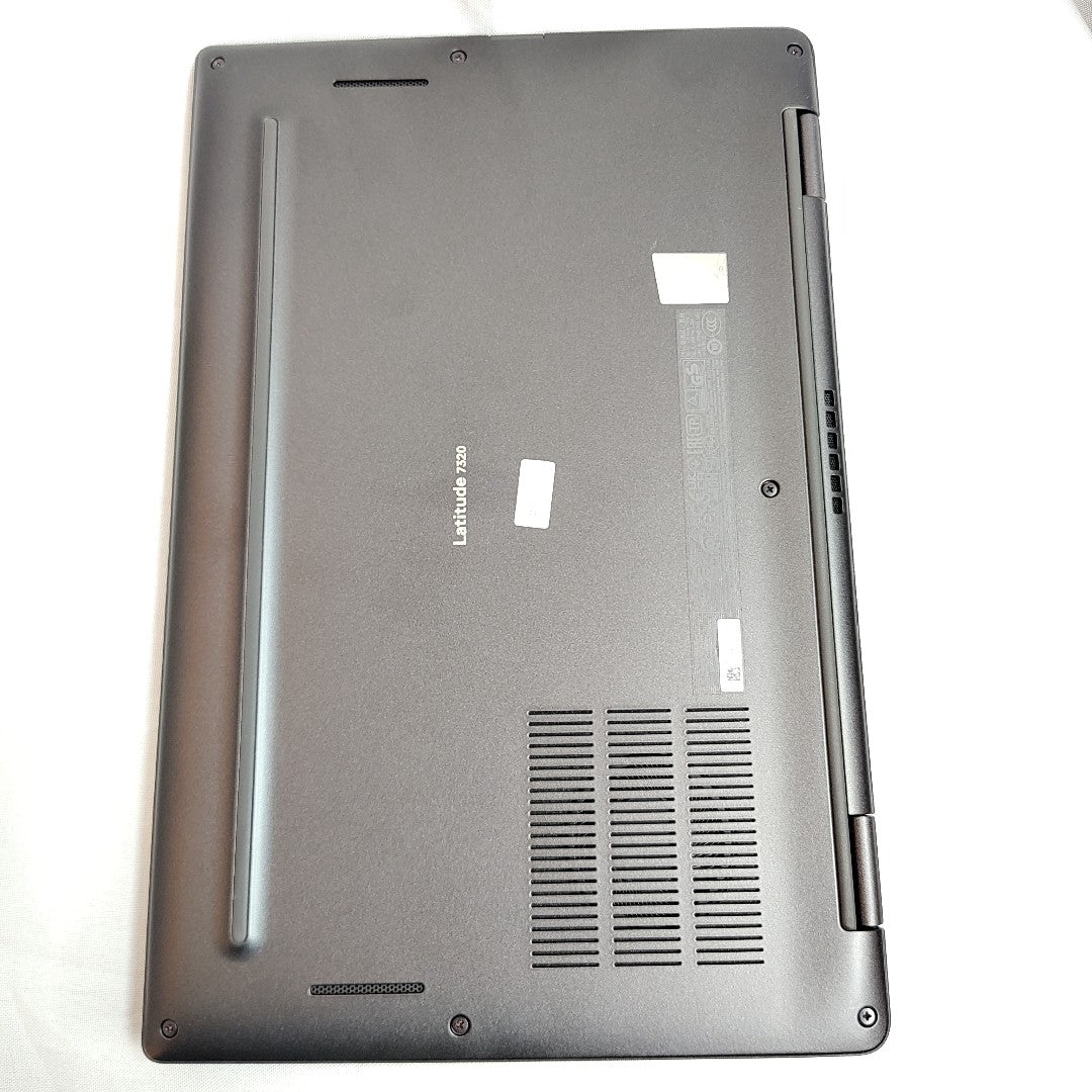 LAPTOP DELL LATITUDE 7320 DETACHABLE (2022) 256 GB SSD 16 GB RAM (SEMINUEVO)