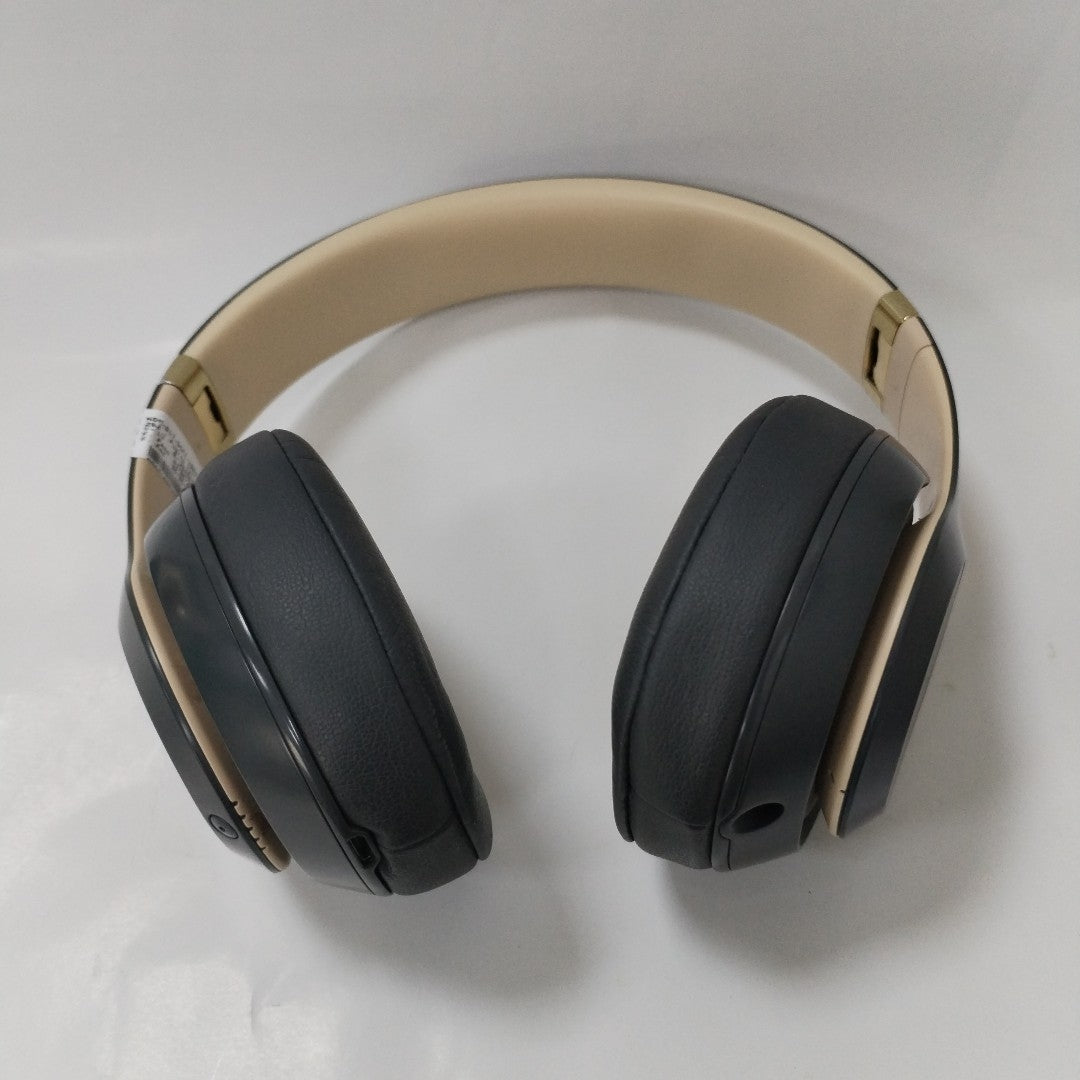 AUDIFONOS BEATS STUDIO 3 INALAMBRICO ON EAR (SEMINUEVO)