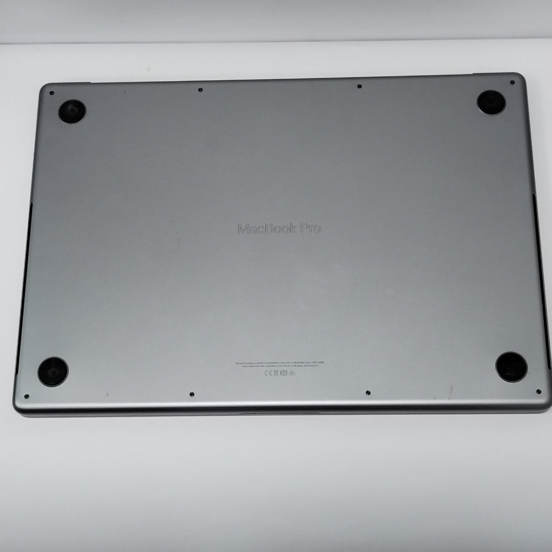 LAPTOP APPLE MACBOOK PRO 16" 2021 3.2 A2485 (10 CPU / 16 GPU) 512 GB SSD 16 GB RAM (SEMINUEVO)