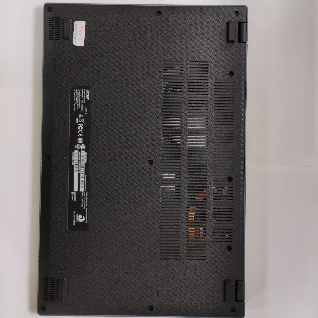 LAPTOP ACER ASPIRE 3 A315-24P-R8H5 (2023) 512 GB SSD 8 GB RAM (SEMINUEVO)