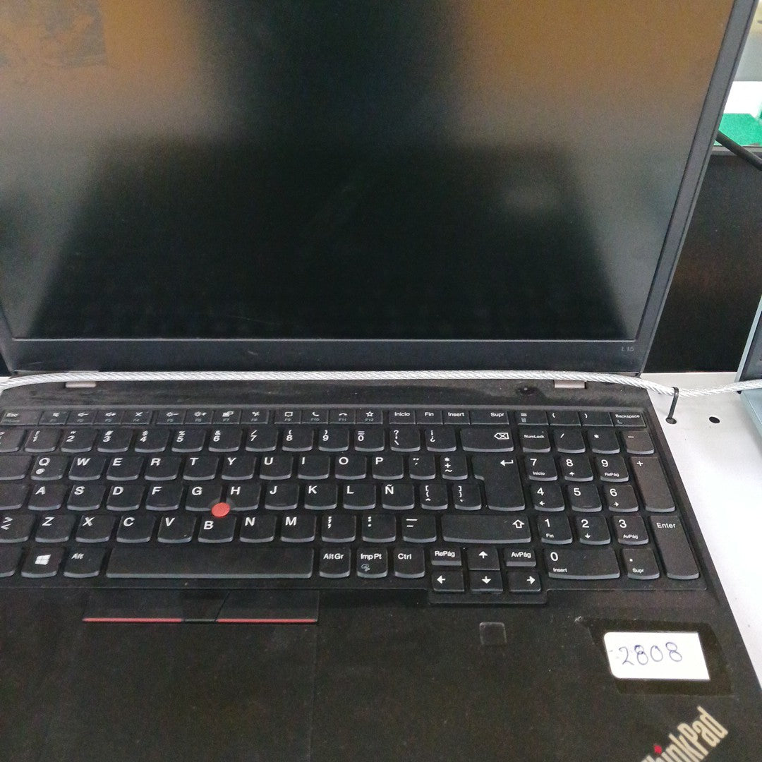 LAPTOP LENOVO THINKPAD L15 GEN 1 (2020) 1 TB + 128 GB SSD 8 GB RAM (SEMINUEVO)