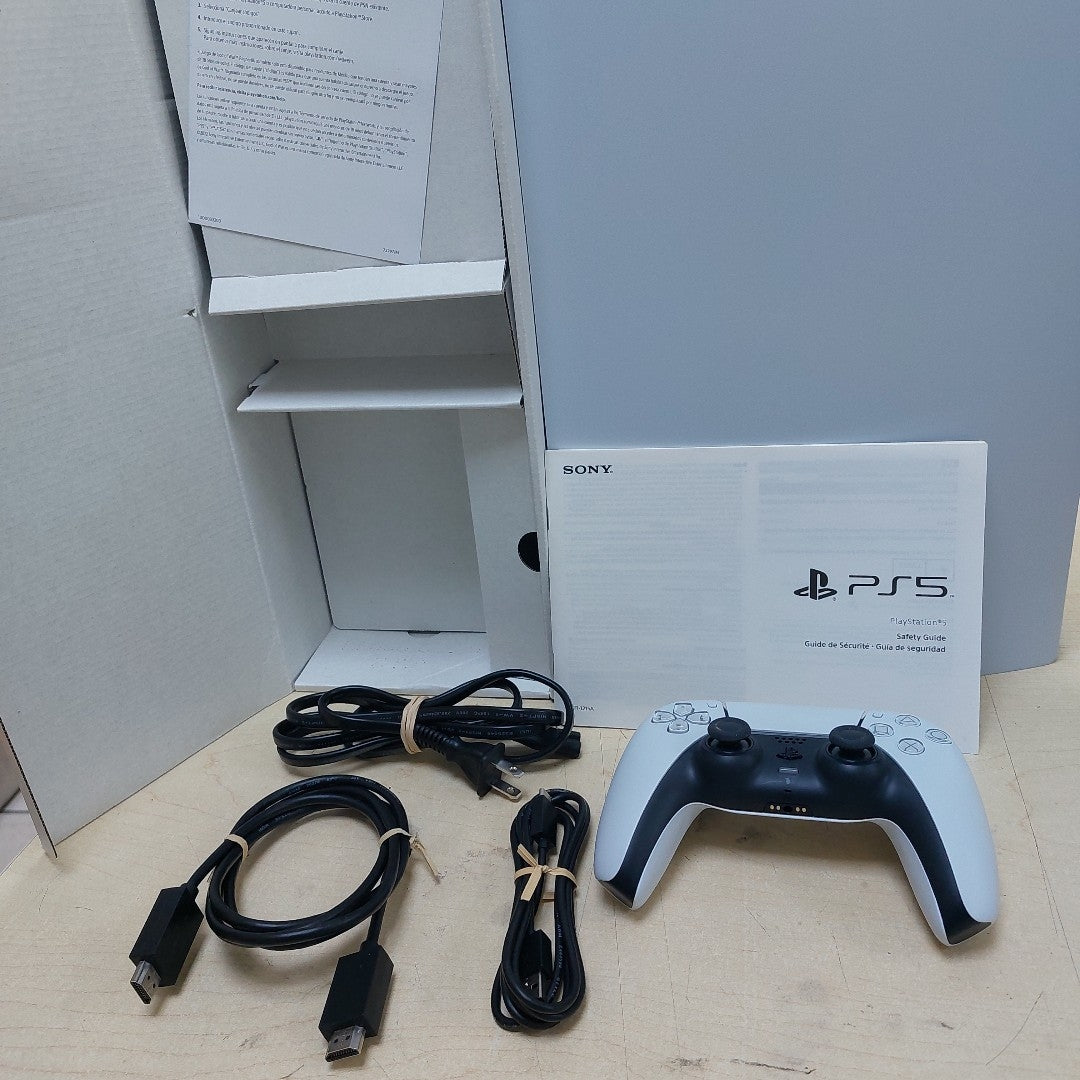 CONSOLA DE VIDEOJUEGO SONY PS5 825 SSD (SEMINUEVO)