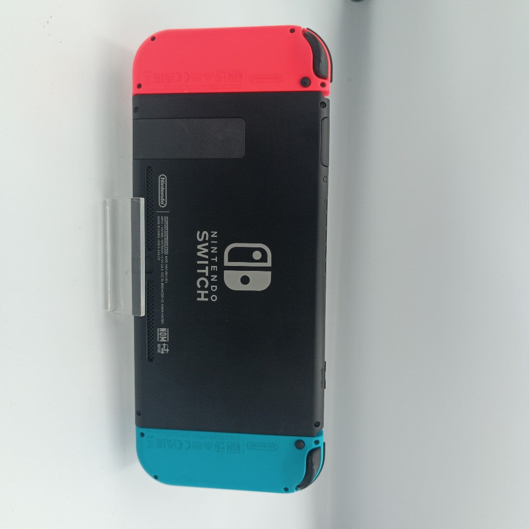 CONSOLA DE VIDEOJUEGO NINTENDO SWITCH 32 GB (SEMINUEVO)