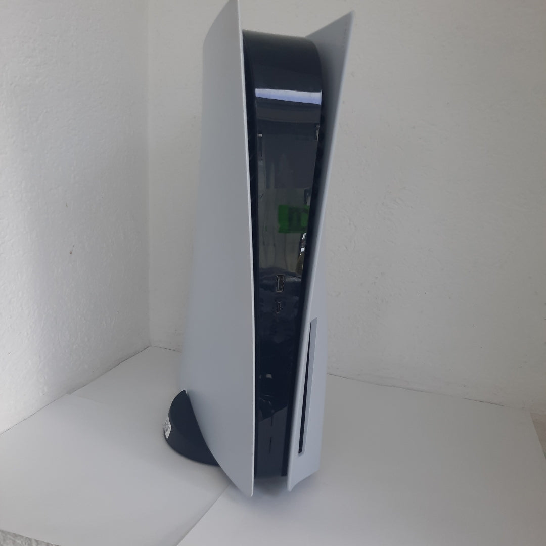 CONSOLA DE VIDEOJUEGO SONY PS5 825 SSD (SEMINUEVO)