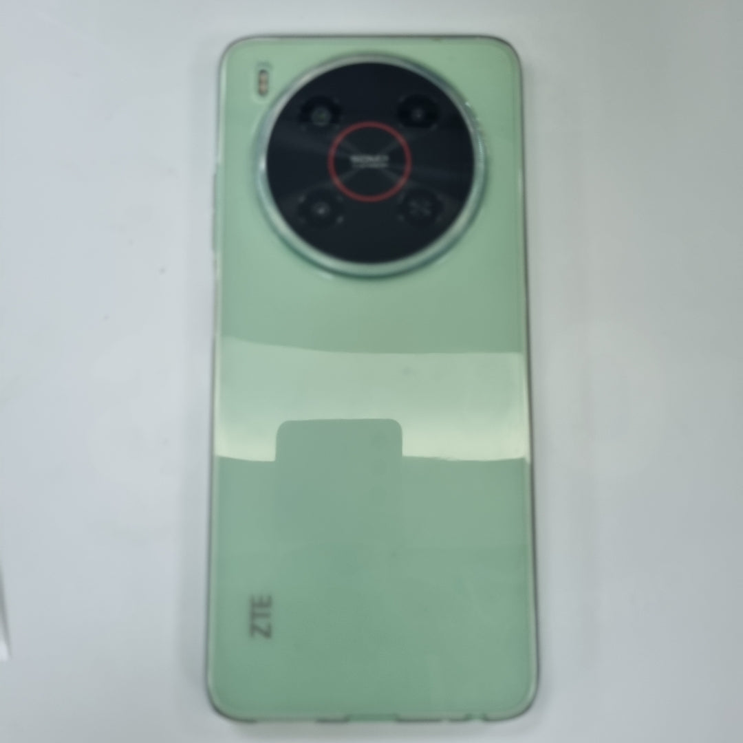 CELULAR ZTE BLADE V70 MAX Z2467 (2025) 256 GB 4 GB RAM (SEMINUEVO)