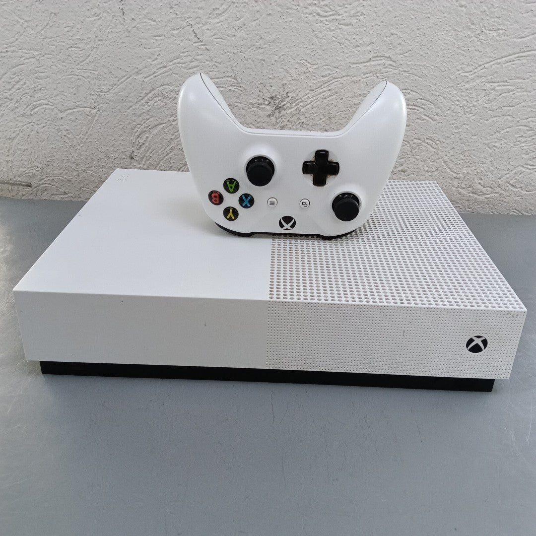 CONSOLA DE VIDEOJUEGO MICROSOFT XBOX ONE S ALL DIGITAL 1 TB (SEMINUEVO)