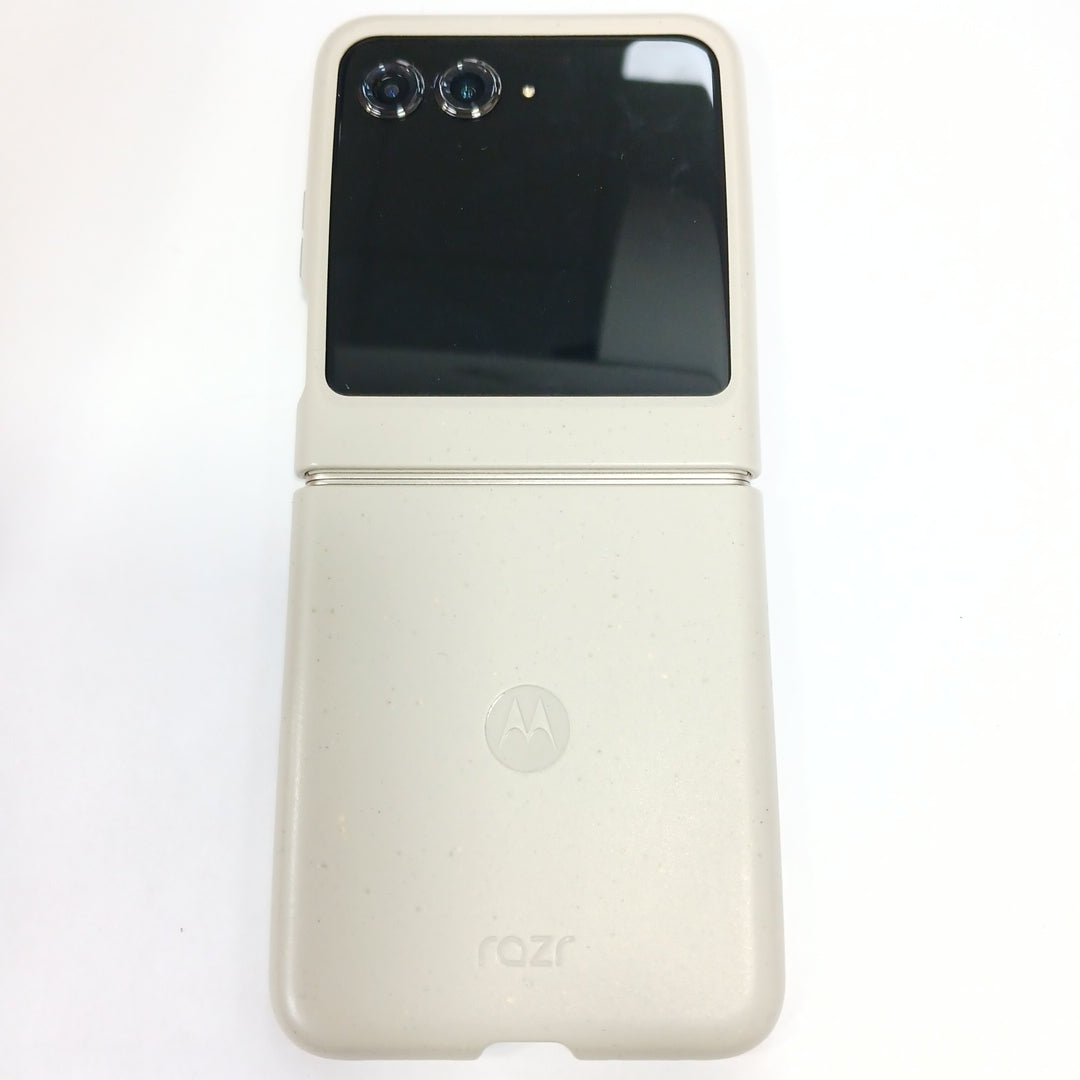 CELULAR MOTOROLA RAZR 50 5G XT2453-1 512 GB 12 GB RAM (SEMINUEVO)