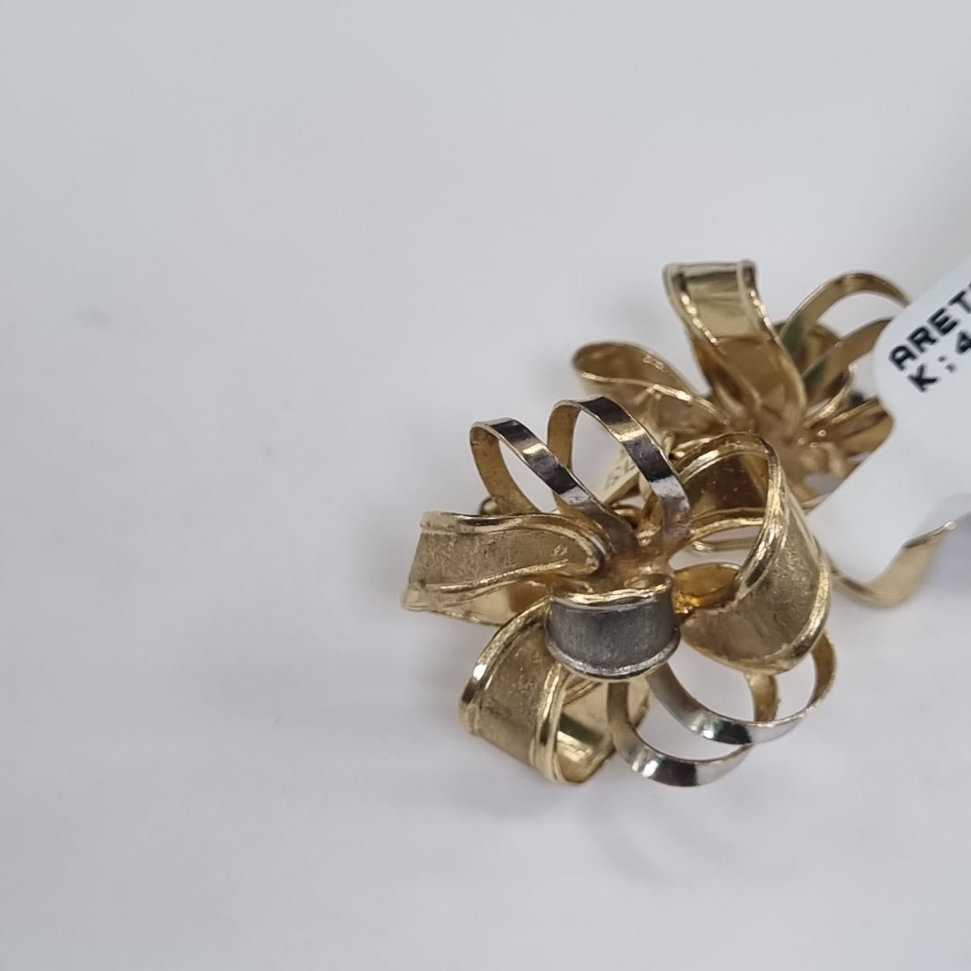 ARETES PAR. ORO. 14 K 4.5 GRMS (SEMINUEVO)