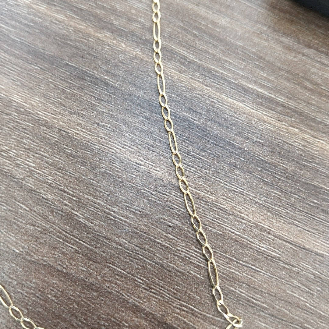 CADENA. ORO. 10 K 2.9 GRMS (SEMINUEVO)