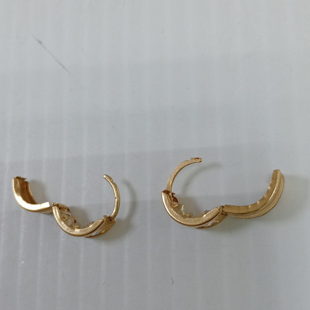 ARRACADAS PAR. ORO. 14 K 1.9 GRMS (SEMINUEVO)