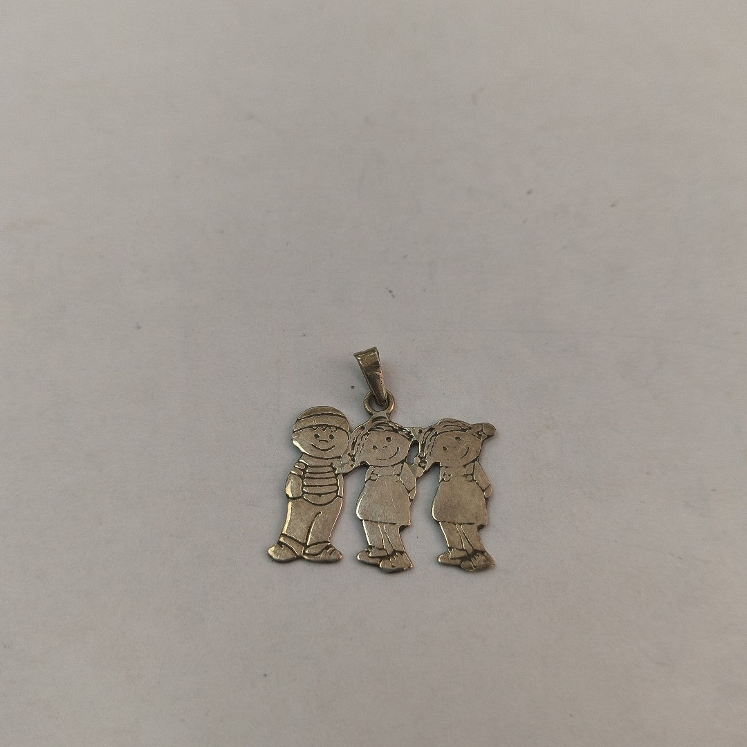 DIJE. PLATA. 7.6 GRMS (SEMINUEVO)