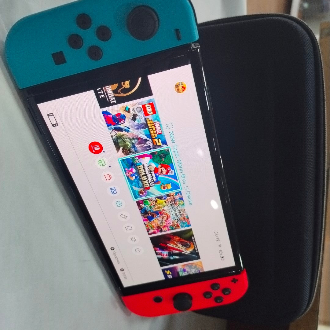 CONSOLA DE VIDEOJUEGO NINTENDO SWITCH OLED 64 GB (SEMINUEVO)