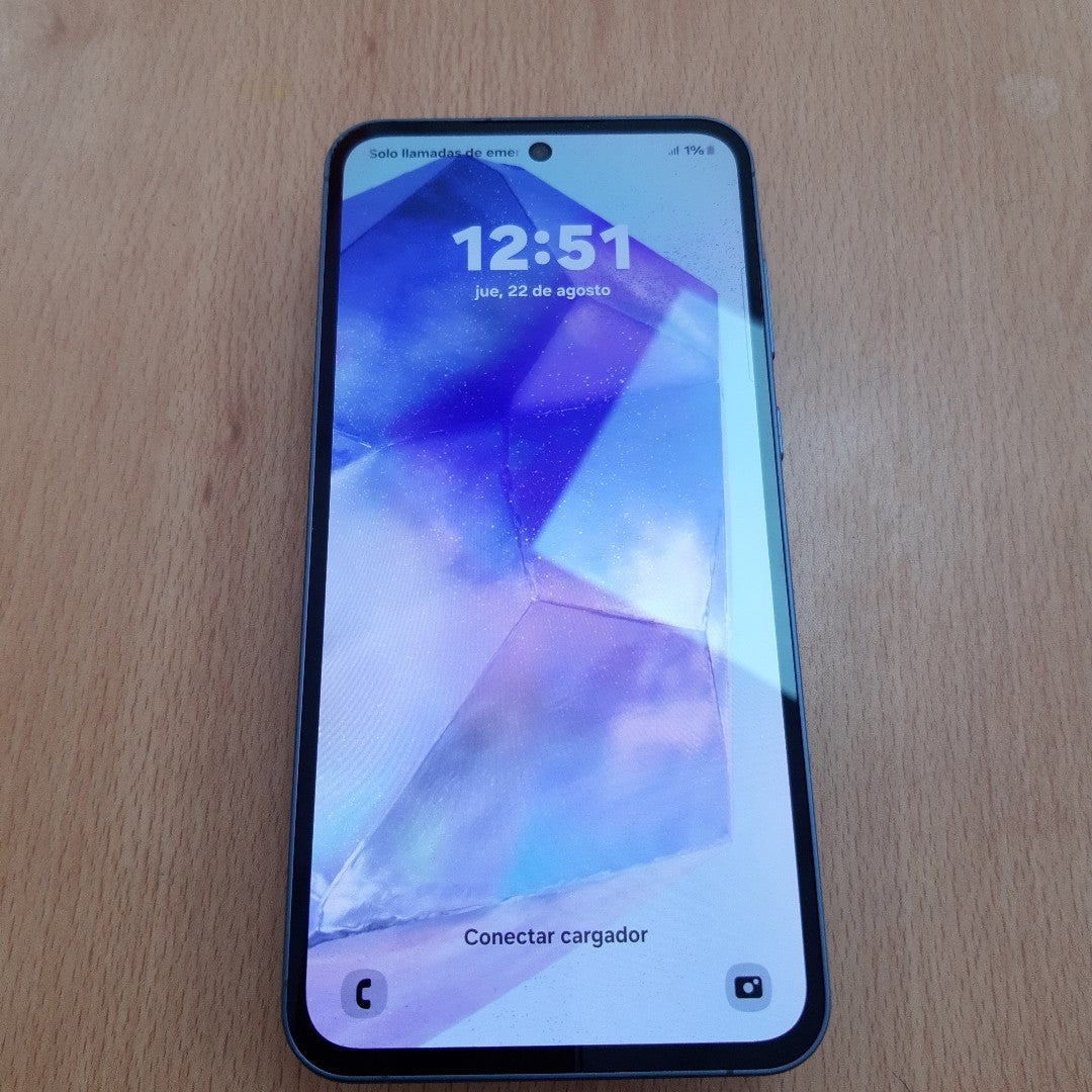 CELULAR SAMSUNG GALAXY A55 5G SM-A556E (2024) 128 GB 8 GB RAM (SEMINUEVO)