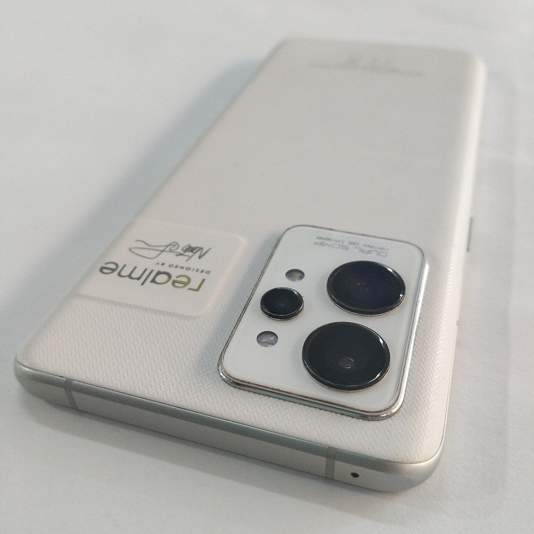 CELULAR REALME GT2 PRO RMX3301 256 GB 12 GB RAM (SEMINUEVO)